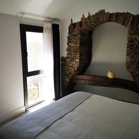 La Isla De Prospero Tapia De Casariego