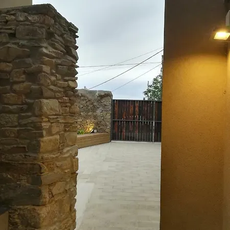 La Isla De Prospero Tapia De Casariego